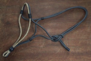 Rope Halter 1025  